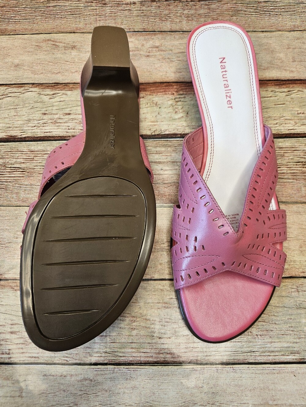 Naturalizer slide mules